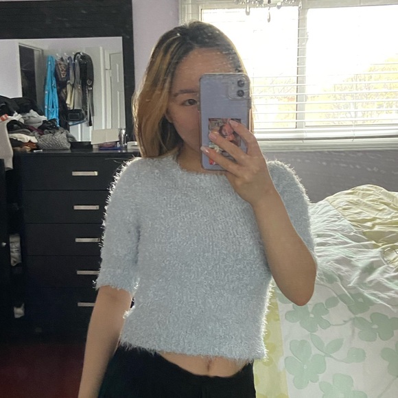 Xs Forever 21 Fur Short Sleeve Top - Picture 2 of 3